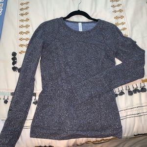 warm lululemon long sleeve